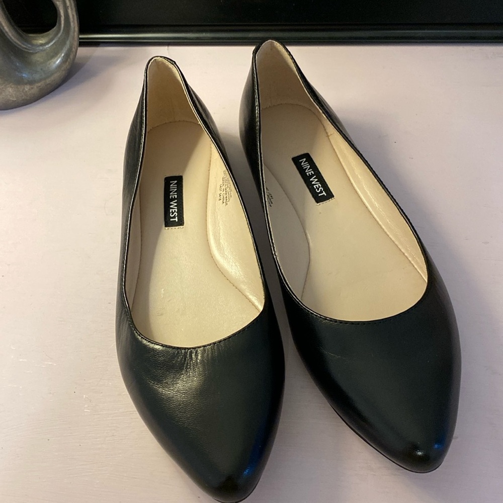 Nine West flats
